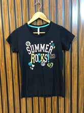 Chest 15 Length 21 Women’s Classic Tee Shirt