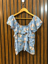 Chest 19 Lenght 20 Fabric linen Western Branded Women’s Half Sleeve Top