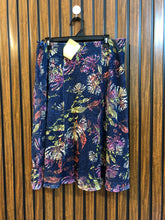 Waist 38 Lenght 26 Fabric silk Women's Lightweight Skirt
