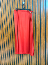 Waist 34 Lenght 37 Fabric silk Branded Western Ladies Skirt