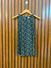 Chest 18 Lenght 24 Fabric linen Premium Women's Sleeveless Top