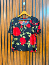 Chest 21 Lenght 20.5 Ladies Branded T-Shirt