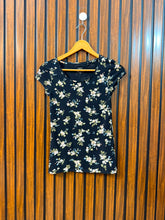 Chest 15 Lenght 21 Women's Fashion T-Shirt