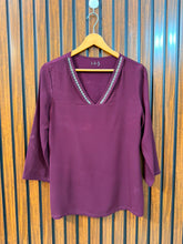 Chest 18 Lenght 25 Fabric Front Chiffon Back Fabric Jersey Branded Western Full Sleeve Top