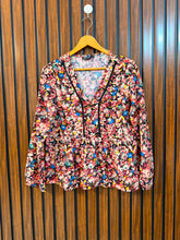 Chest 18 Length 22 Fabric Silk Western Branded Women's Signature Wear Top