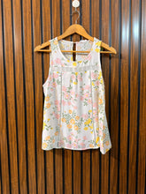 Chest 18 Length 22 Fabric Linen Western Branded Womens Sleeveless Top