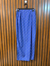 Waist 28 Length 40 Fabric Silk Women Skirt