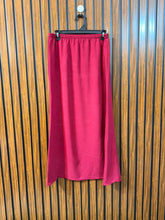 Waist 28 Length 35 Fabric Silk Ladies Skirt Collection