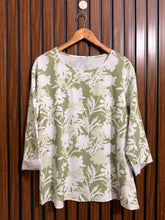 Chest 20 Length 27 Fabric Silk Western Branded Womens Top
