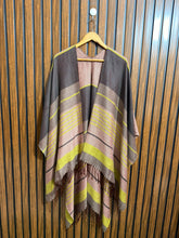 Womens Modern Shawl