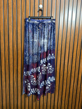 Waist 30 Lenght 39 Fabric rayon Ladies Branded Trouser