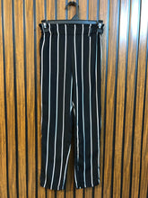 Waist 26 Length 33 Fabric Silk Sleek Look Women’s Trouser
