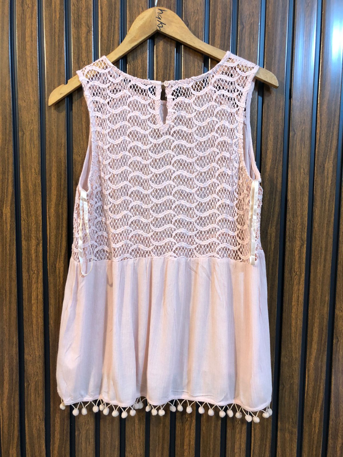 Chest 19  Lenght 25  Fabric cotton Chic Sleeveless Top for Women