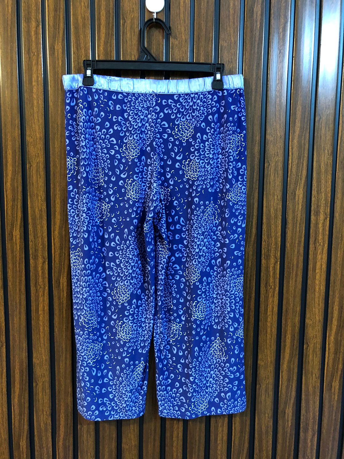 waist 34  lenght 29  fabric silk jersey Western Branded Women Stylish Trouser