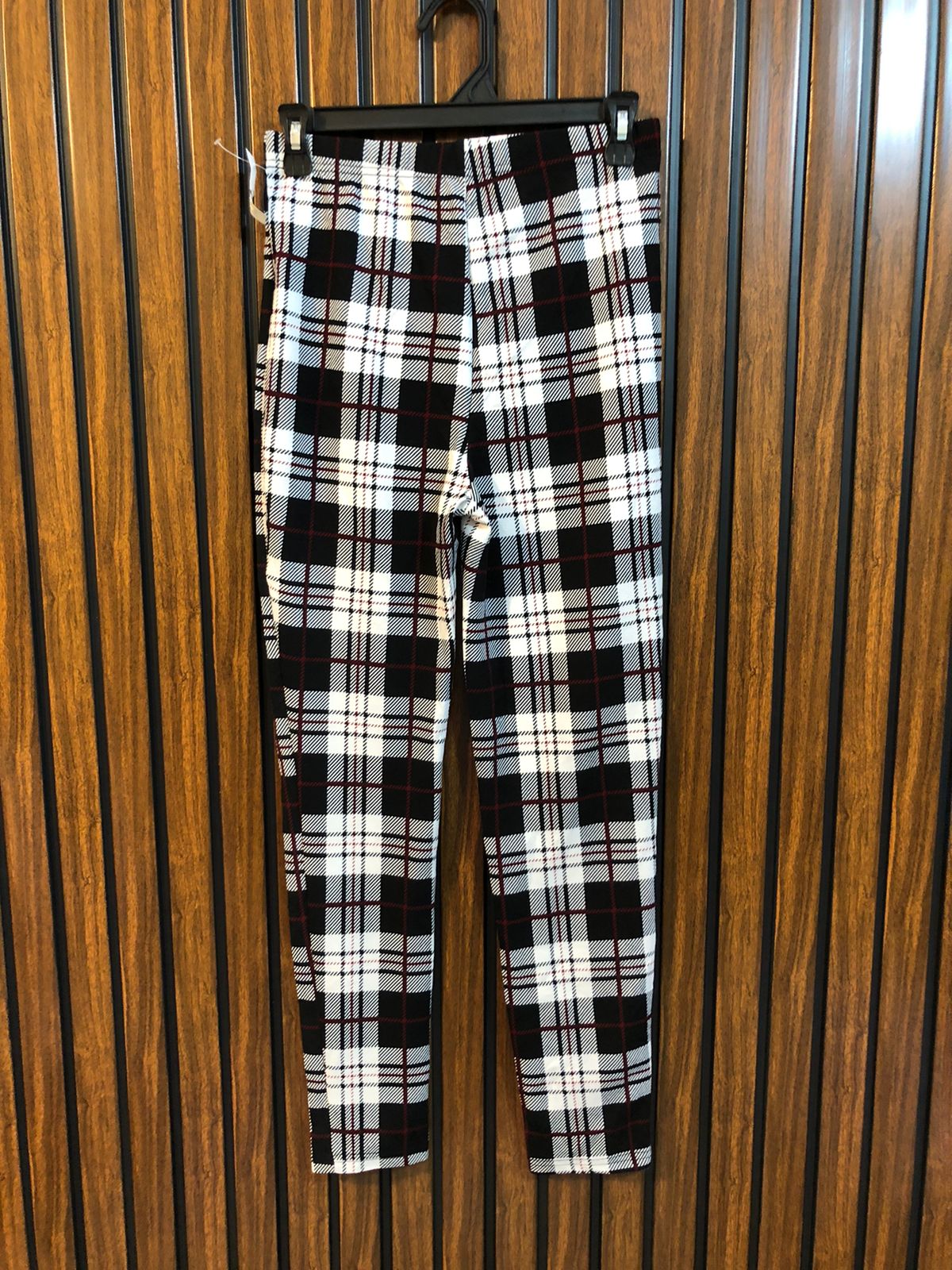 Waist 30 To 32  Lenght 37  Fabric Silk Jersey Stylish Ladies Western Trouser Range