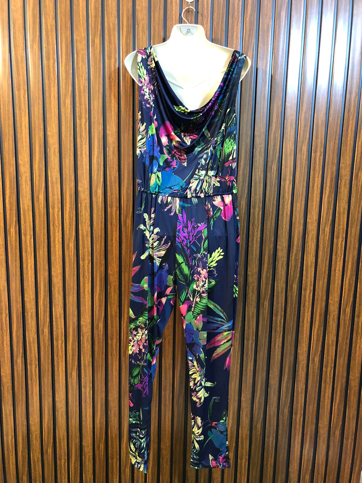 Chest 20  Length 46  Fabric Silk Jersey Fashionable Women’s Slim Fit Jumpsuits