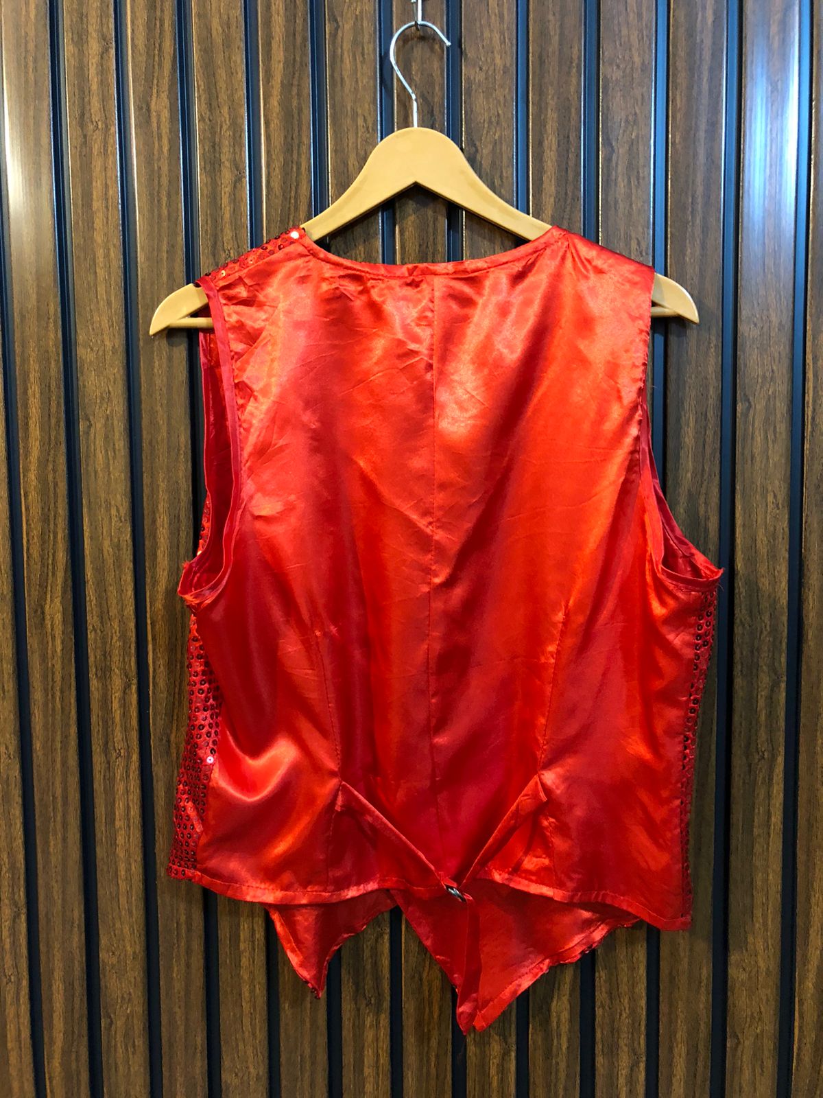 Chest 20  Length 24  Fabric Silk Branded Women’s Trendy party wear  Top