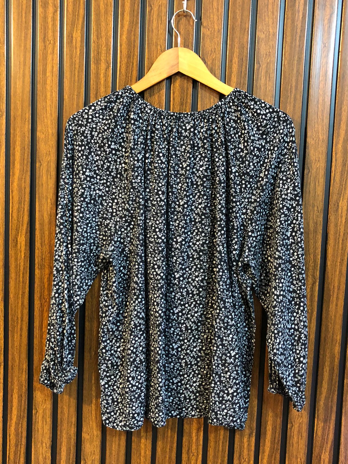 Chest 22  Lenght 25  Fabric Cotton Fashionable Full Sleeve Shirt