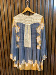 Chest 23  Lenght 32 To 34  Fabric Cotton Silk Elegant Casual Women Shirt