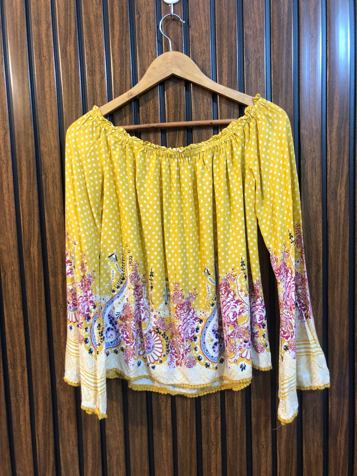 Chest 18  Length 20  Fabric linen Comfortable Women’s Full Sleeve Casual Top
