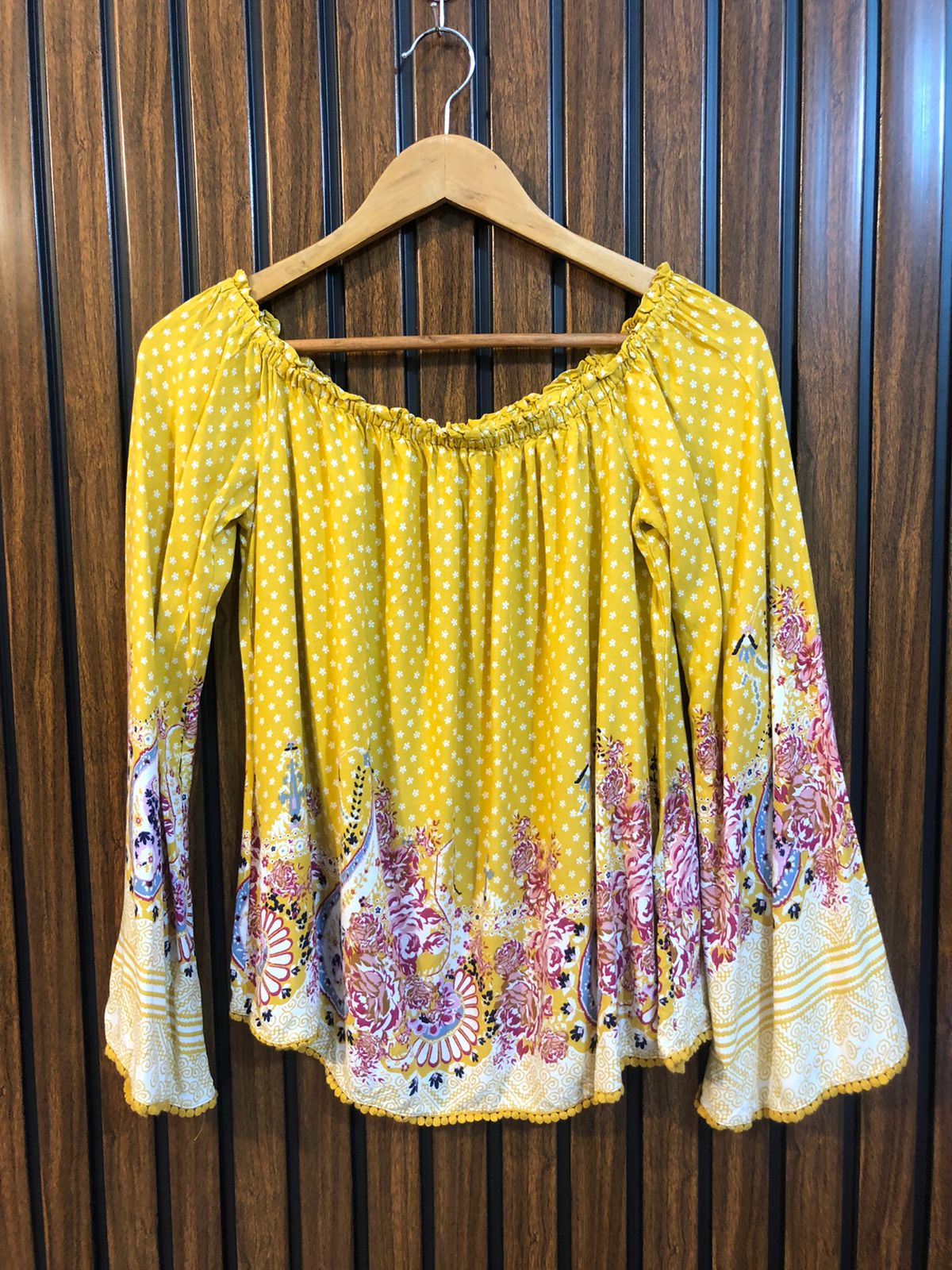 Chest 18  Length 20  Fabric linen Comfortable Women’s Full Sleeve Casual Top