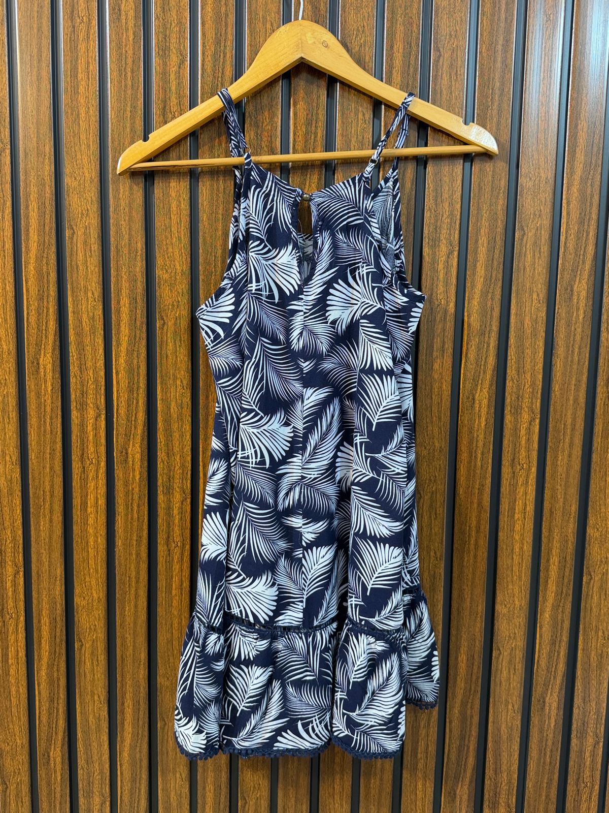 Chest 18  Lenght 28  Fabric linen Branded Casual Sleeveless Tops for Women