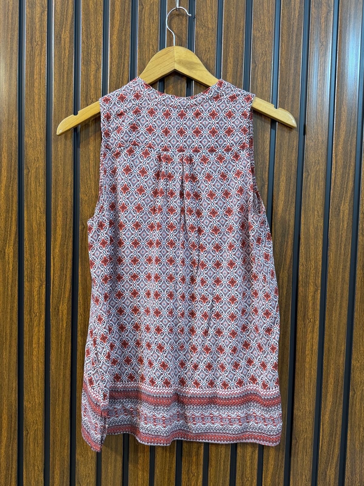 Chest 20  Lenght 24  Fabric linen  Fashionable Women’s Summer Sleeveless Tops