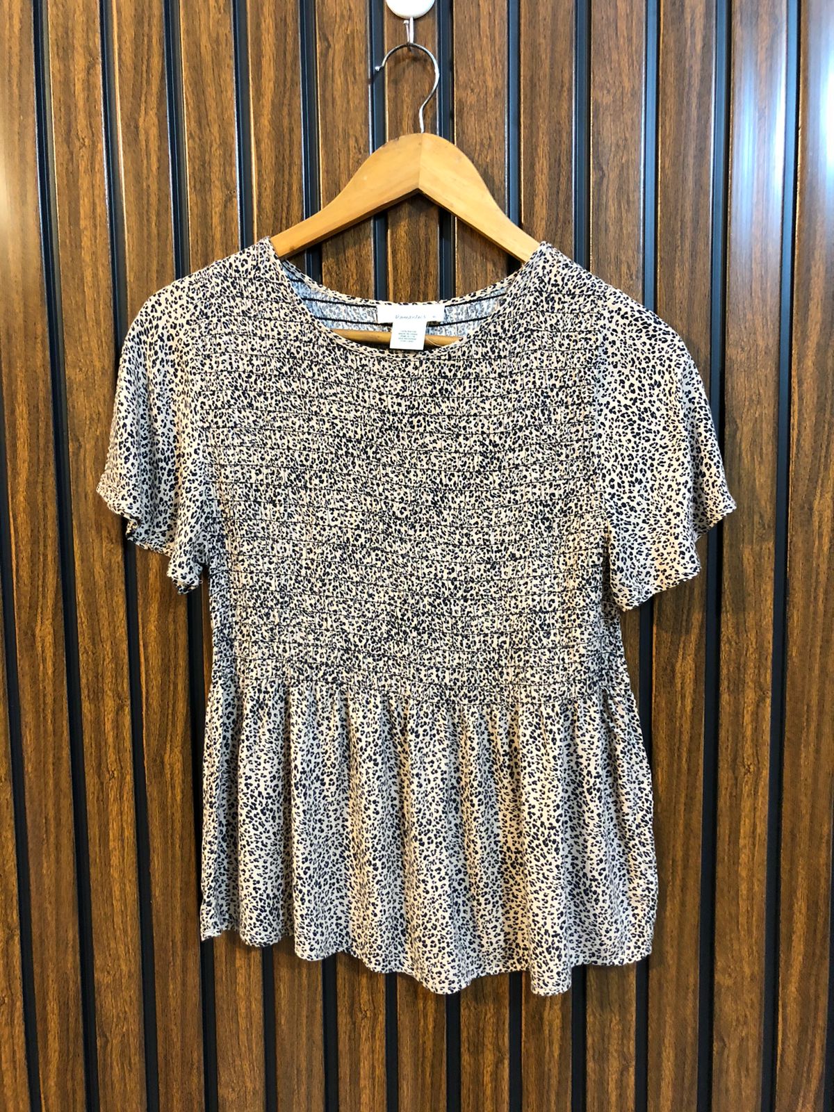 Chest 17  Lenght 21  Fabric linen New Arrival Women’s Half Sleeve Tops