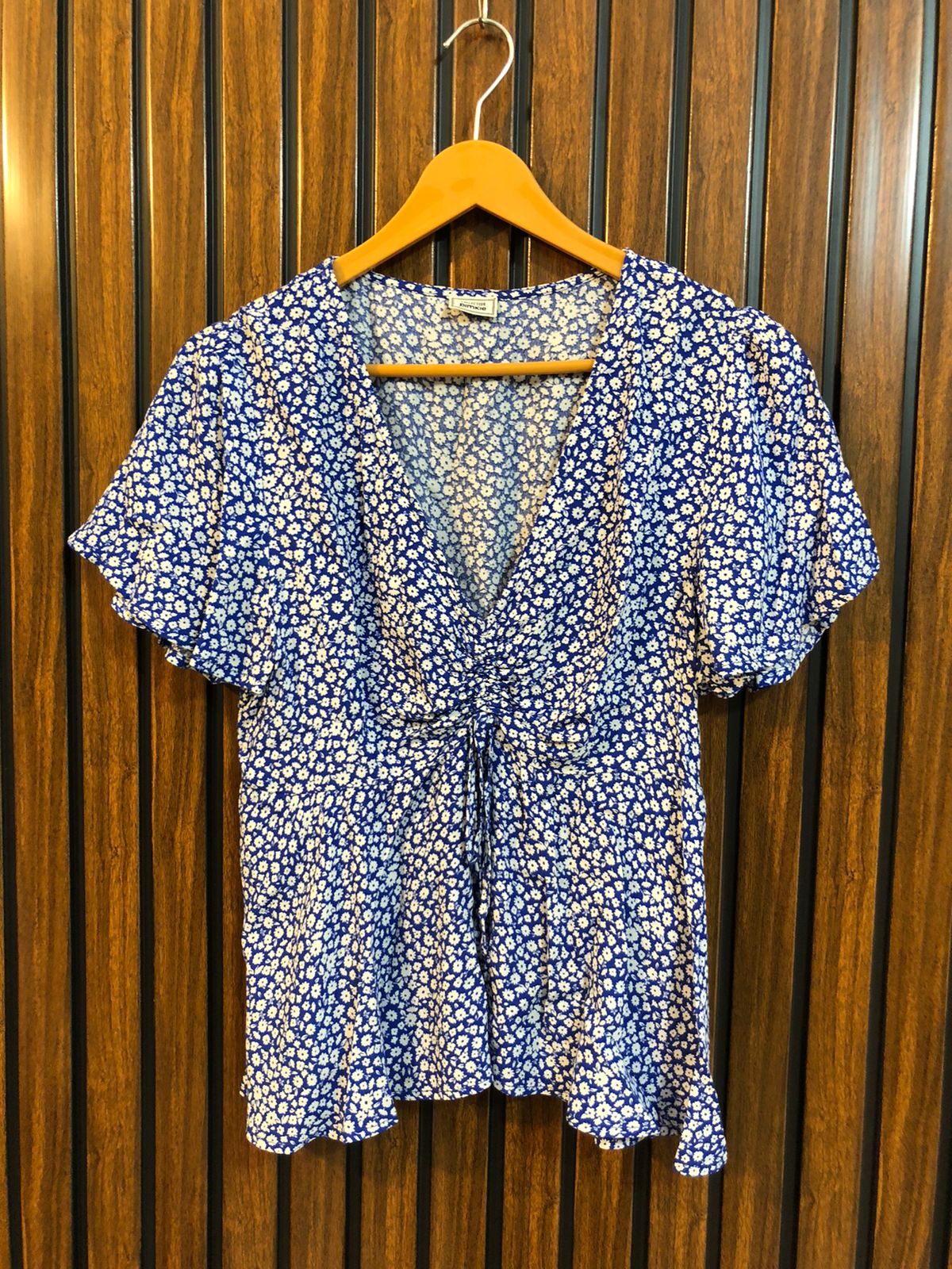 Chest 17  Lenght 21  Fabric cotton silk Fashionable Half Sleeve Tops for Girls