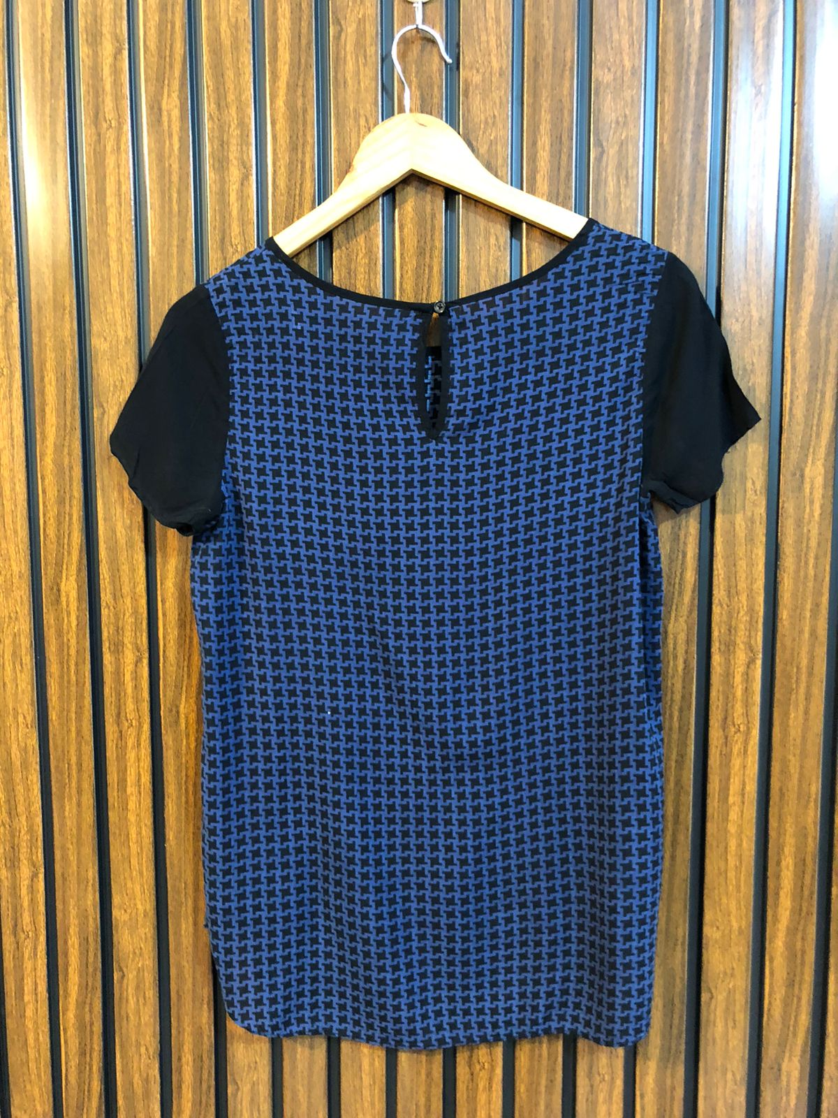 Chest 17  Lenght 22 to 24  Fabric linen Trendy Women’s Half Sleeve Tops