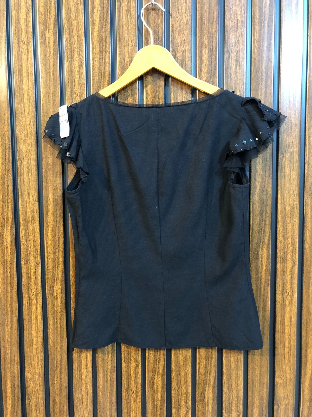 Chest 16  Lenght 19  Fabric silk Stylish Western Half Sleeve Tops for Girls