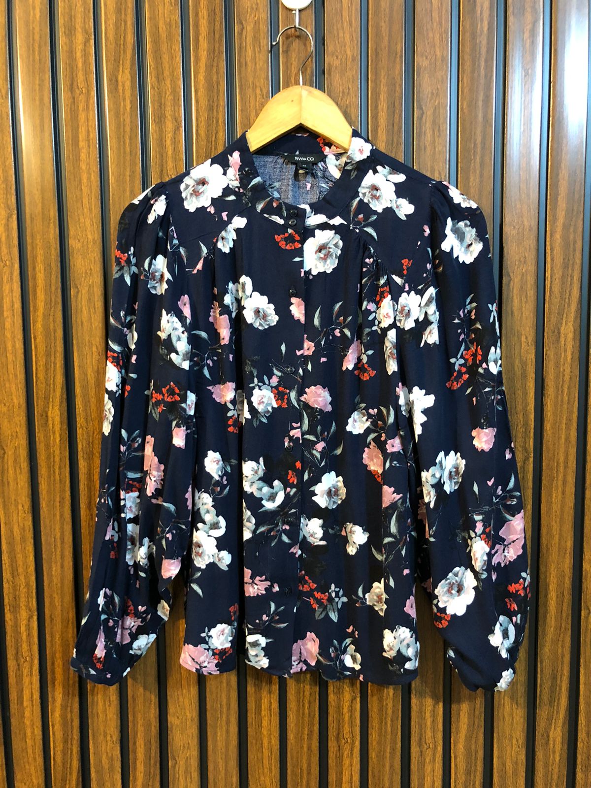 Chest 18  Length 24  Fabric Rayon Beautiful Women’s Full Sleeve Collection