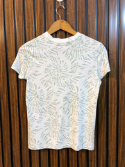 Chest 17  Length 23 Women’s Summer T-Shirt