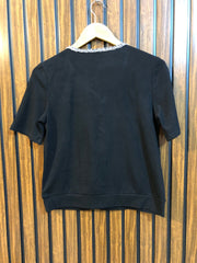 Chest 19  Length 20 Women’s Minimal Style T-Shirt
