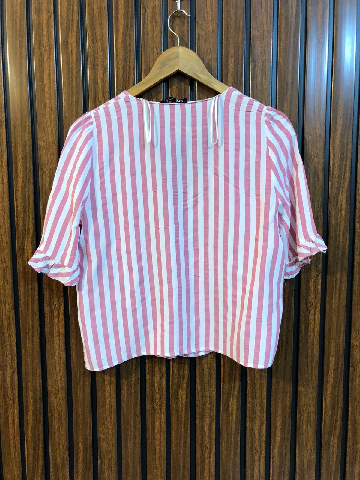 Chest 18  Lenght 20  Fabric linen Imported Western Crop Tops for Women