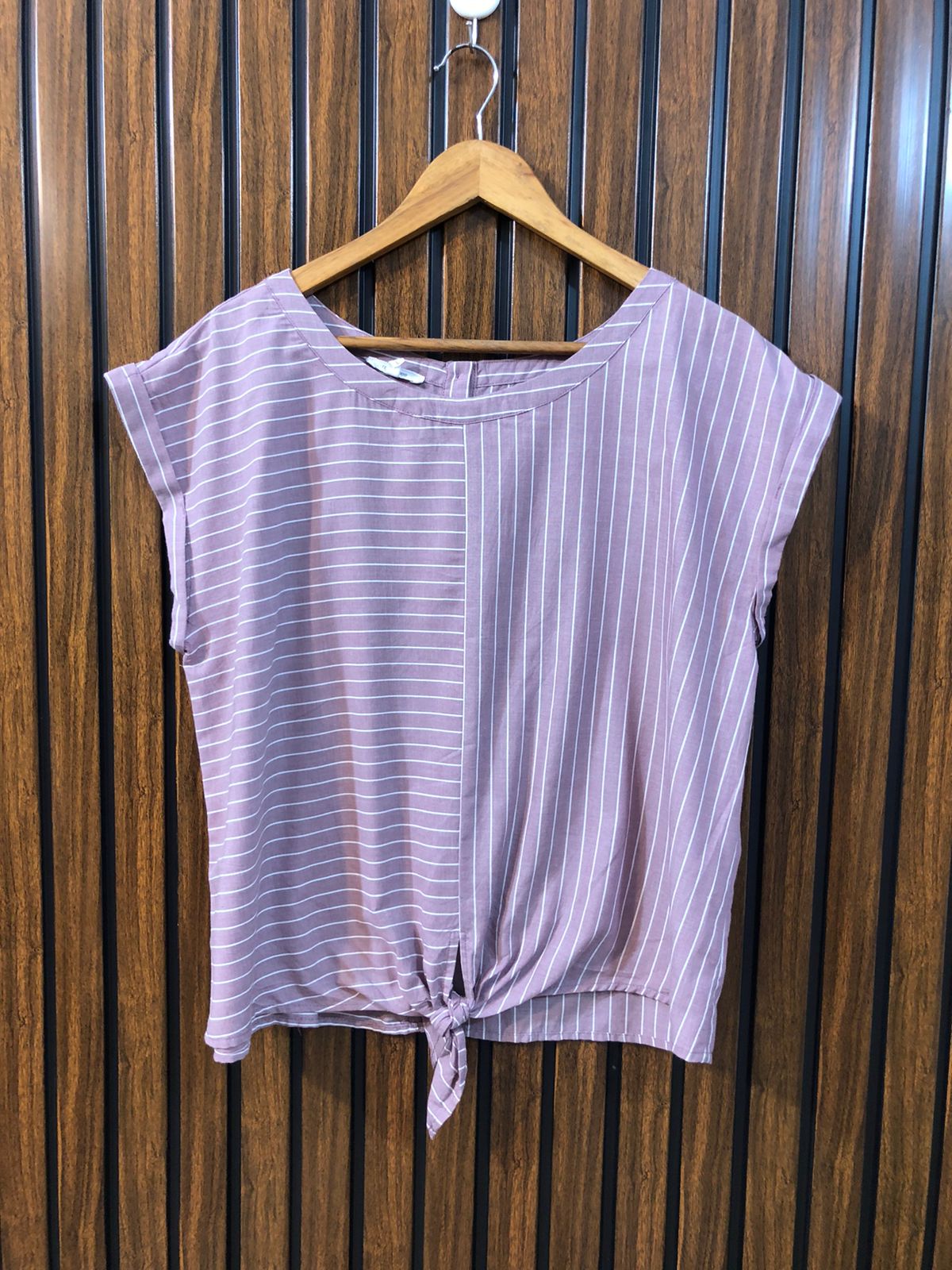 Chest 21  Lenght 21  Fabric cotton Stylish Women’s Half Sleeve Western Top