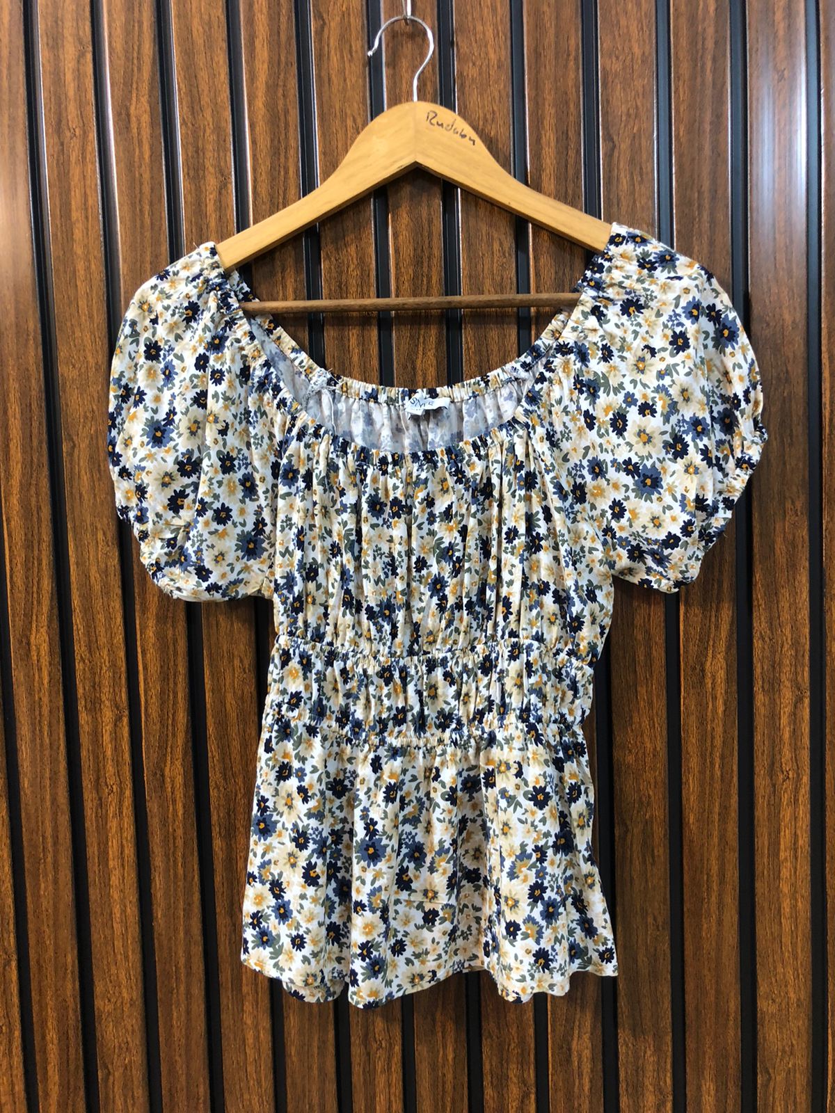 Chest 18  Lenght 20  fabric linen Premium Western Women’s Half Sleeve top