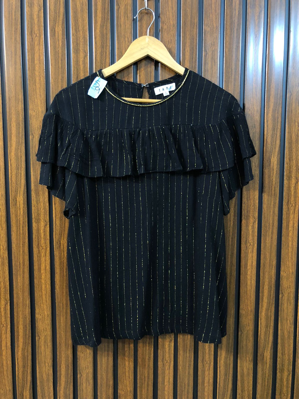 Chest 20  Lenght 24  fabric cotton Imported Ladies Western Style Half Sleeve Top