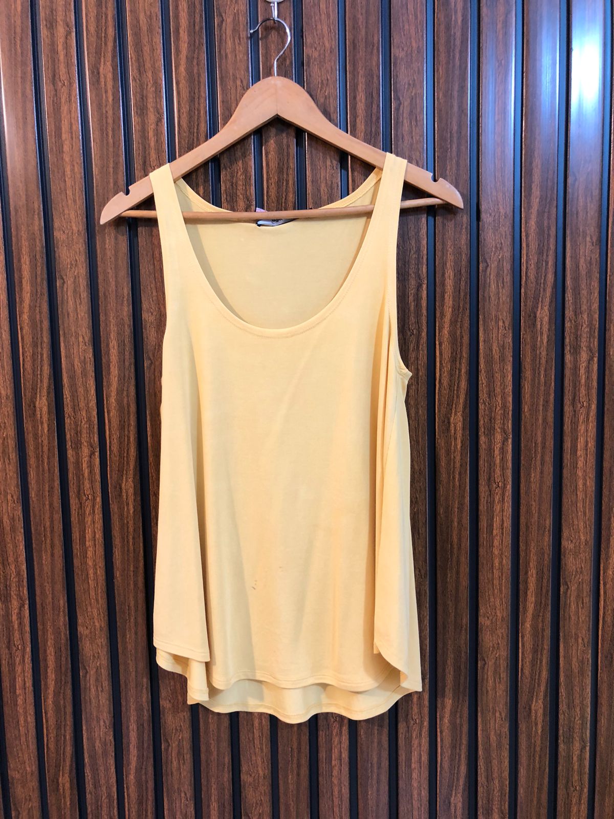 Chest 19  Lenght 26  Ladies Fashion Sleeveless T Shirts Collection