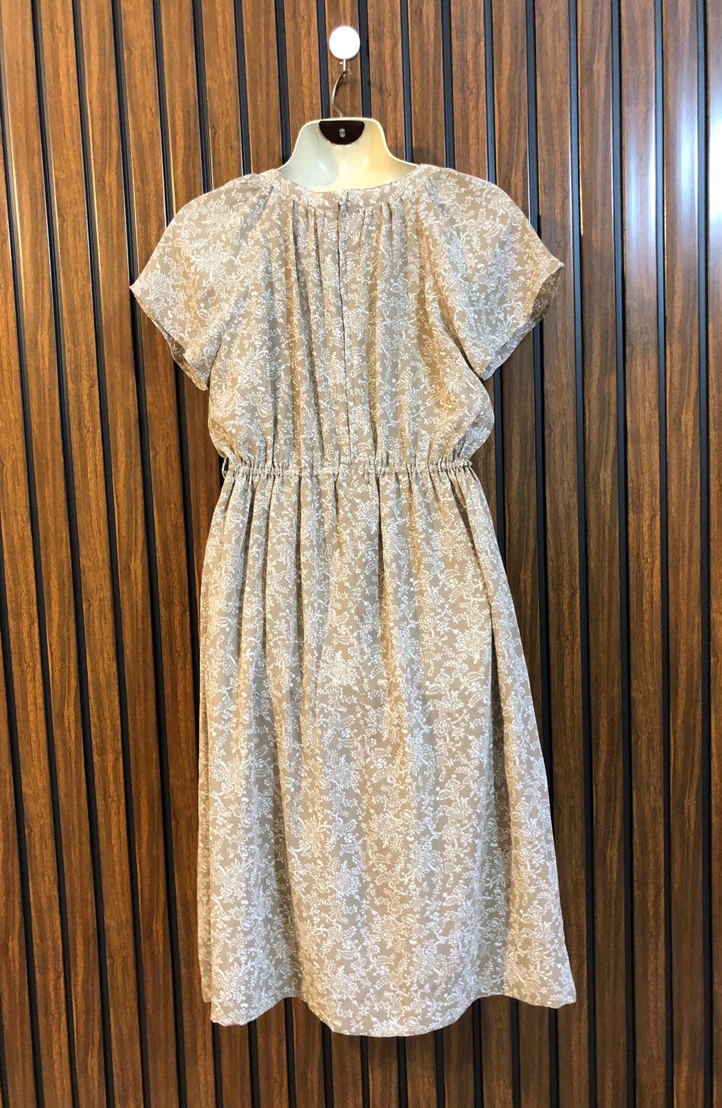 Chest 20  Length 38  Fabric Chiffon Premium Quality Women's Maxi Dress