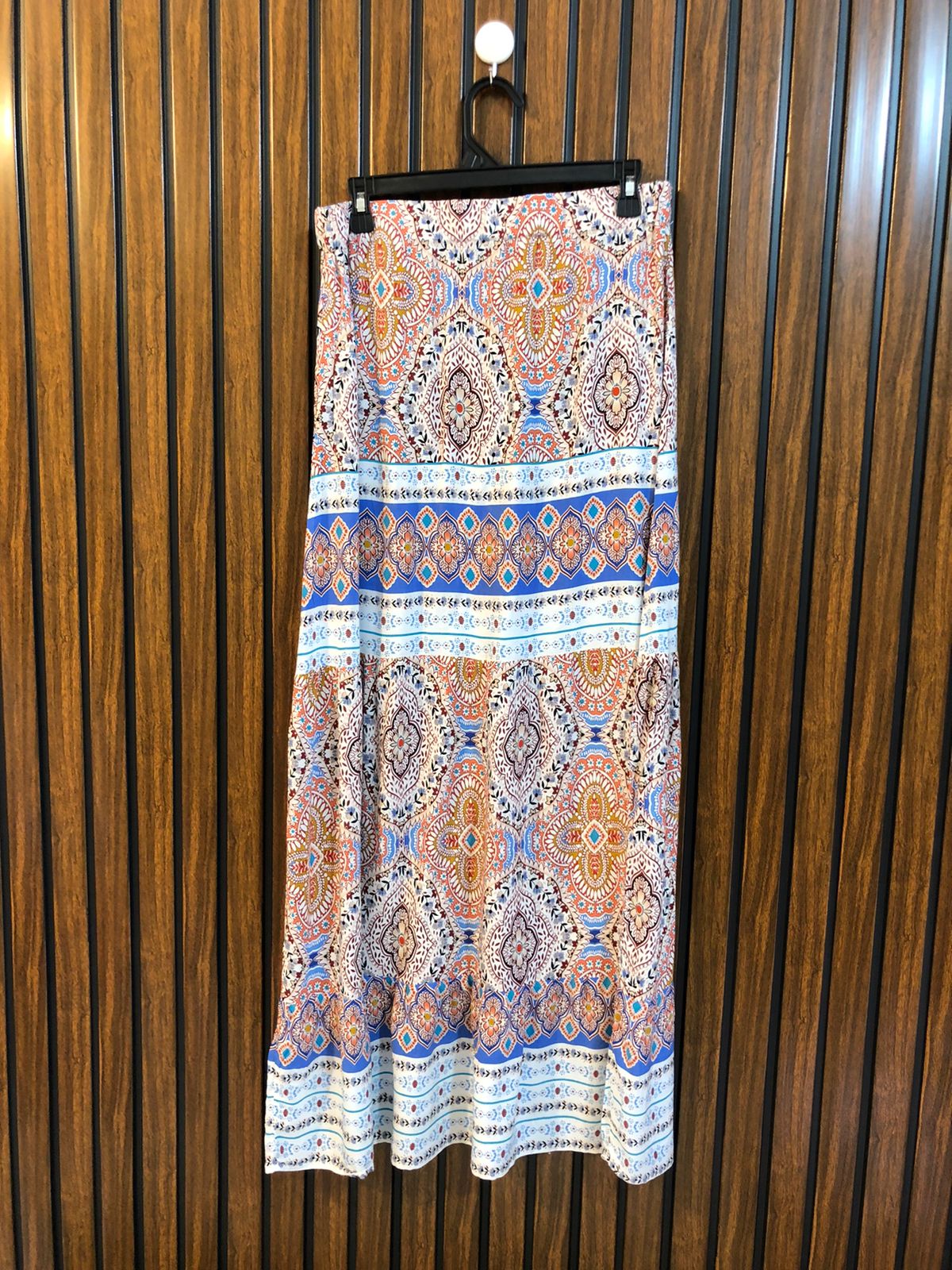 Waist 32 to 34  Lenght 40  Fabric linen Women's Premium Quality Skirt