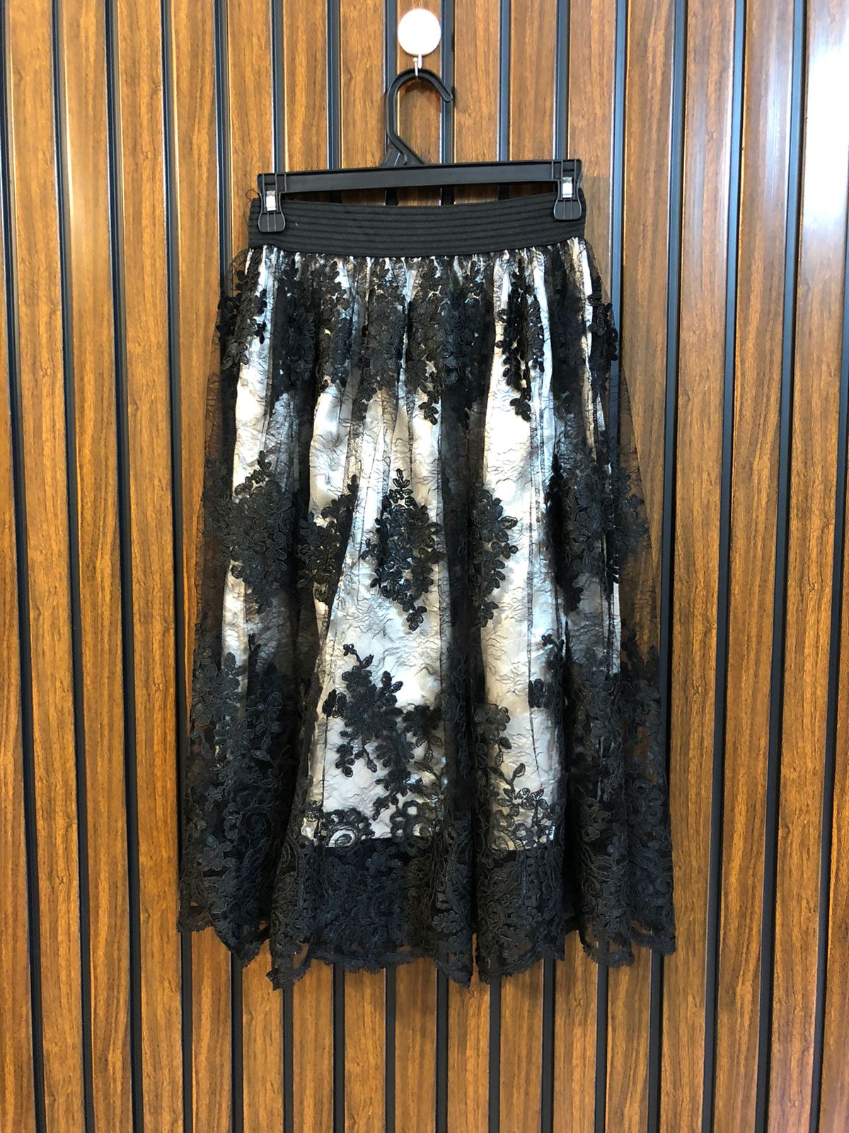 Waist 28  Length 26  Fabric Net Women's Quality Skirt