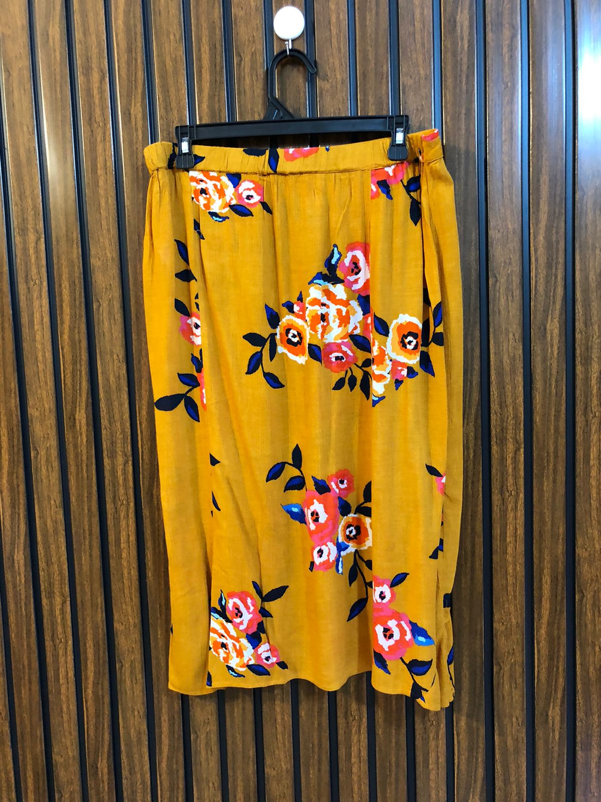 Waist 34  Length 27  Fabric Cotton Women's Everyday Skirt