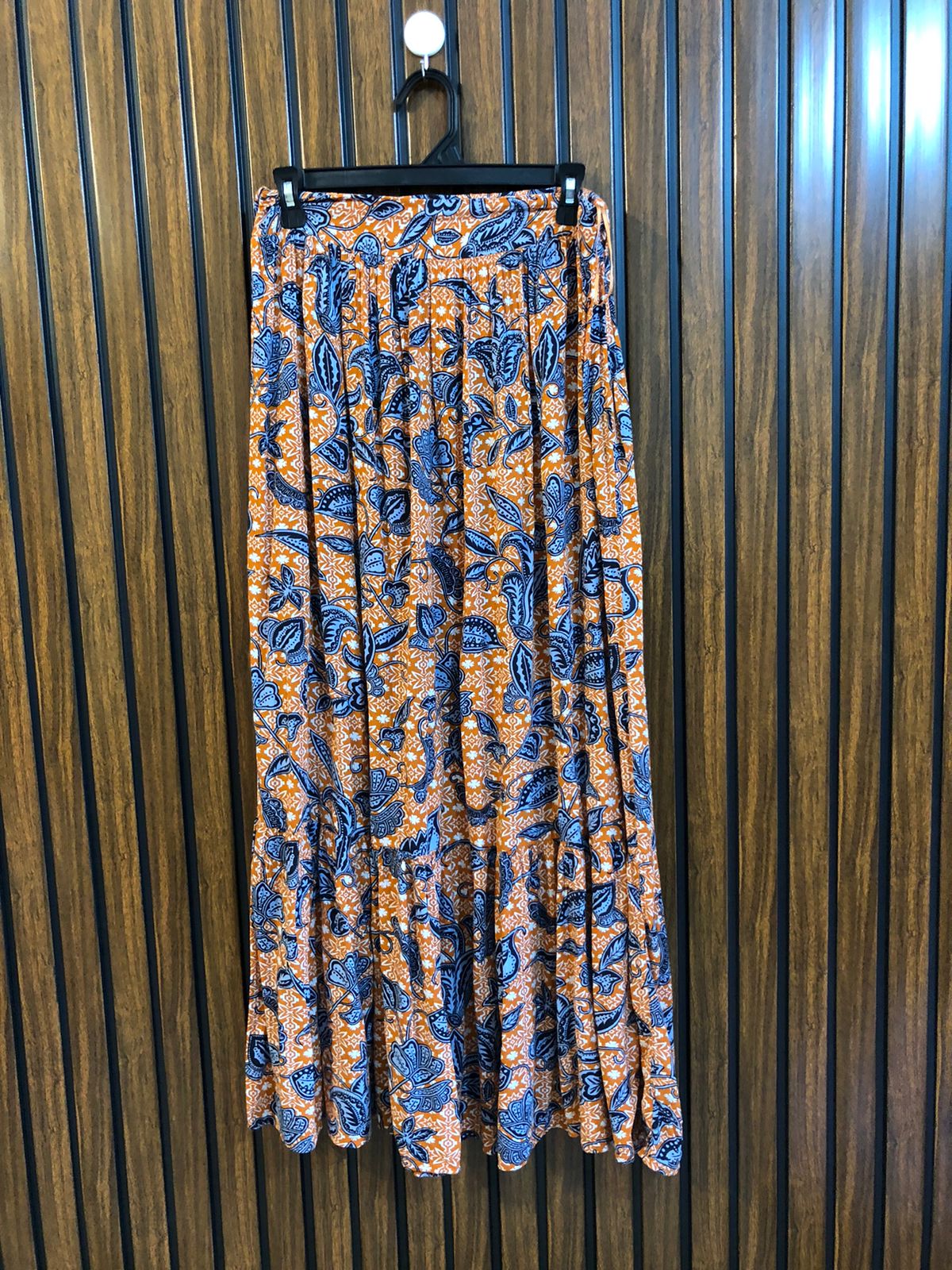 Waist 34  Length 38  Fabric Linen Women's Smart Wear Skirt