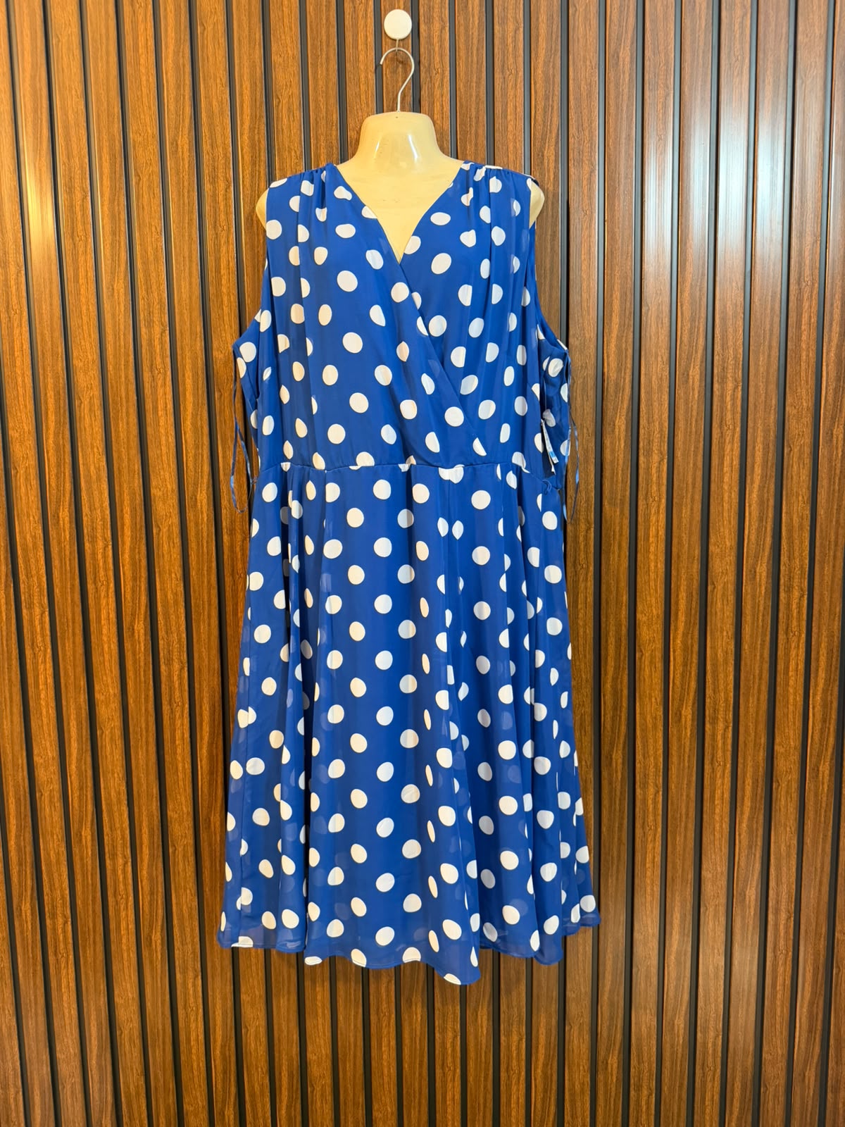 Chest 25  Length 44  Fabric Chiffon Women's Designer Long Maxi
