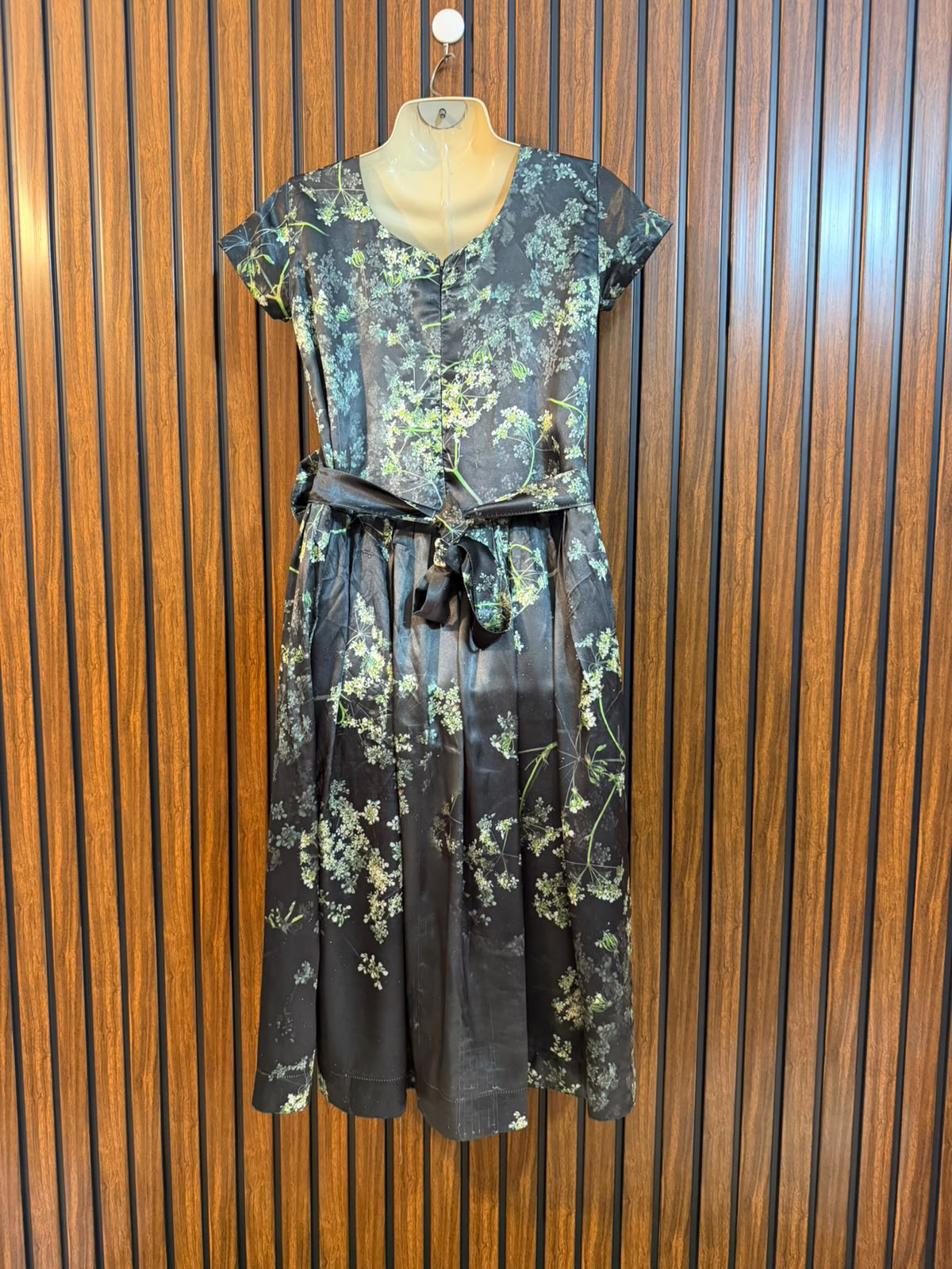 Chest 17  Length 41  Fabric Silk Exclusive Women's Long Maxi