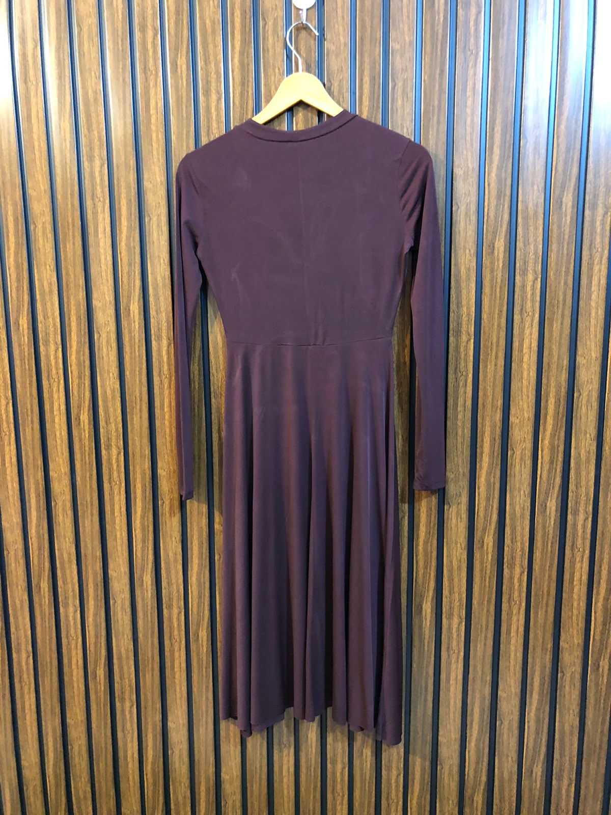 Chest 18  Length 41  Fabric Silk Jersey Ladies Western Long Top
