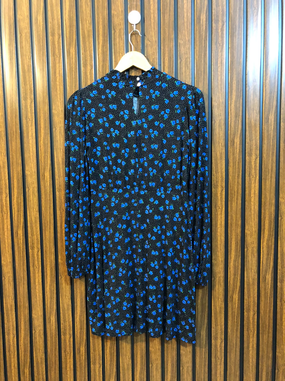 Chest 19  Length 32  Fabric Jersey Premium Ladies Long Top