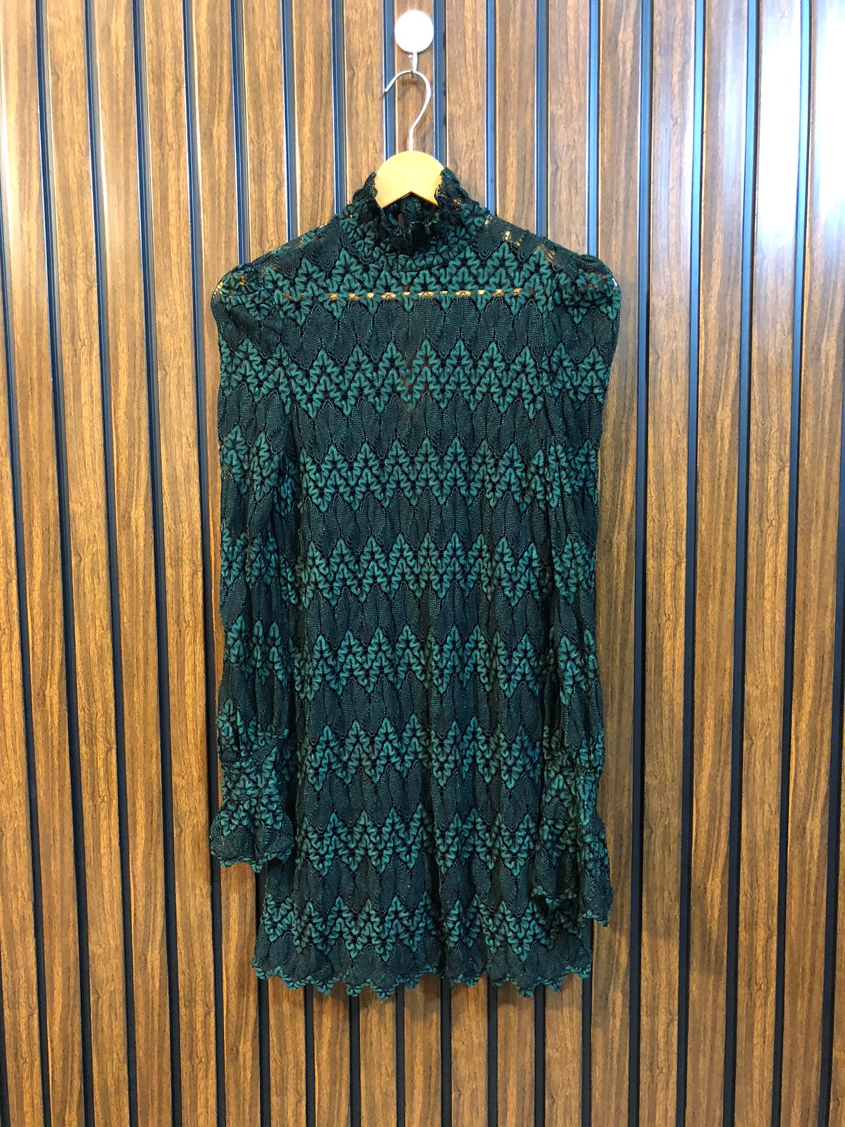 Chest 17  Length 30  Fabric Net Fashionable Ladies Long Top