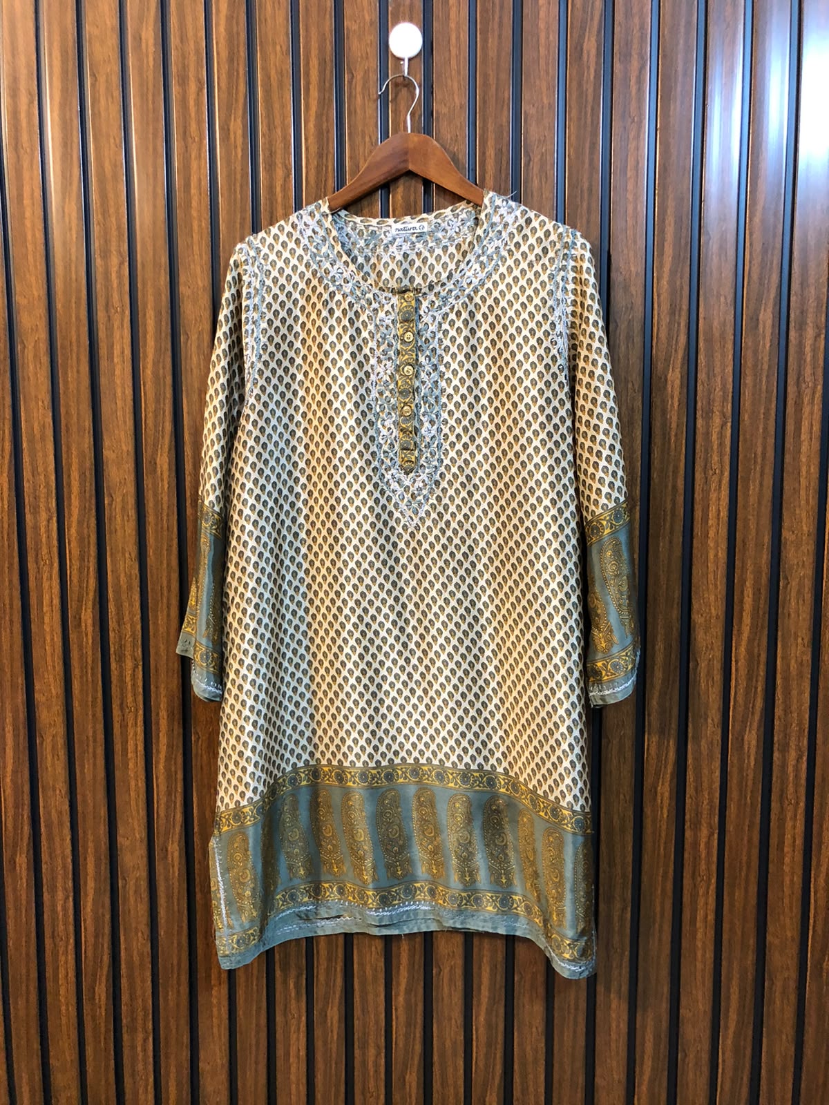 Chest 19  Length 35  Fabric Silk Women's Long Top Online